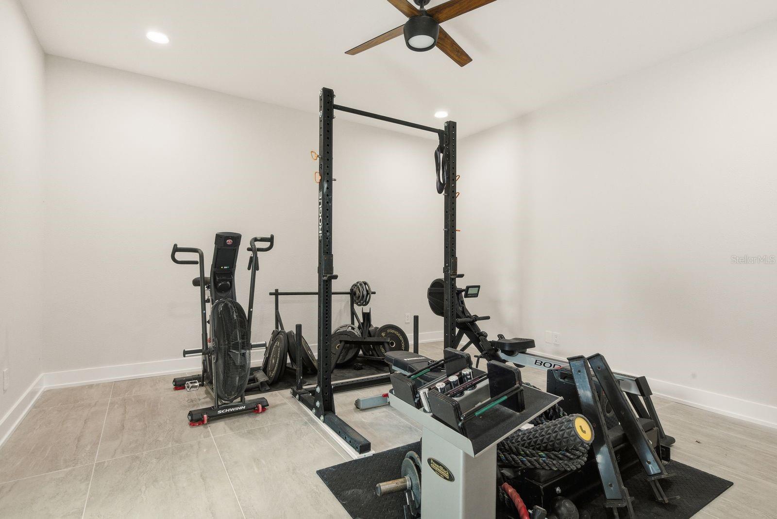 877 CYPRESS LAKEVIEW CT, TARPON SPRINGS, FL, 34688