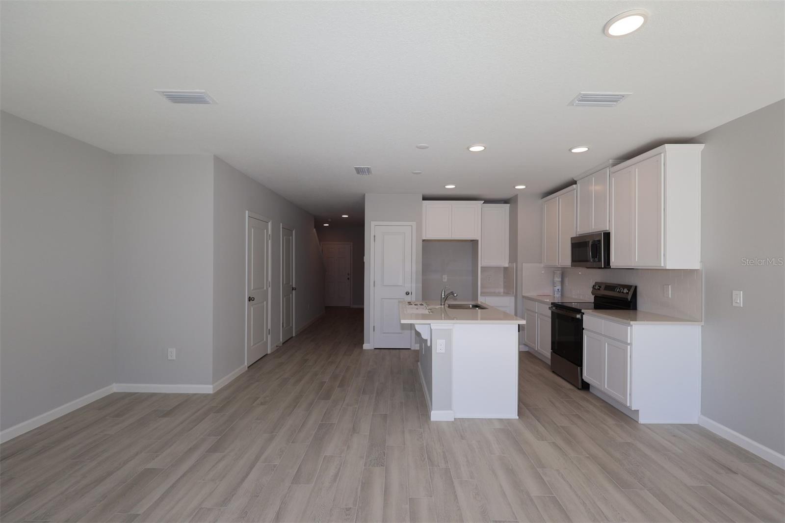 4156 CAMPSITE LOOP, ORLANDO, FL, 32824