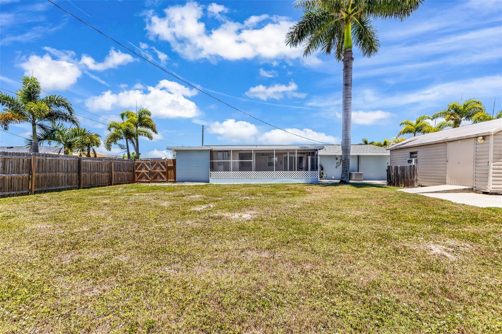 433 GLENRIDGE AVE NW, PORT CHARLOTTE, FL, 33952
