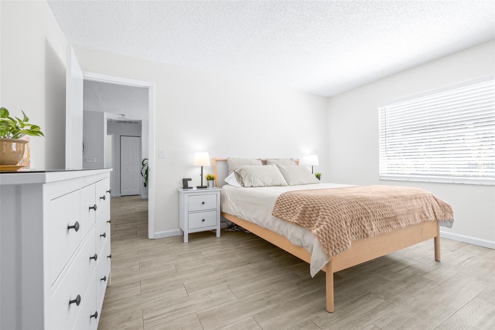 11147 LONGHILL DR N, PINELLAS PARK, FL, 33782