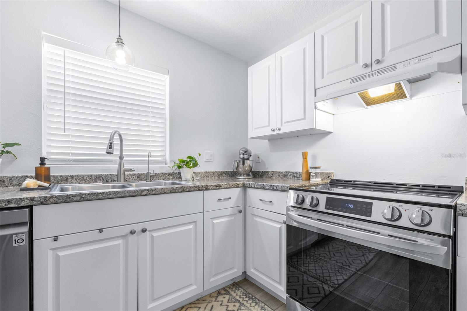 11147 LONGHILL DR N, PINELLAS PARK, FL, 33782