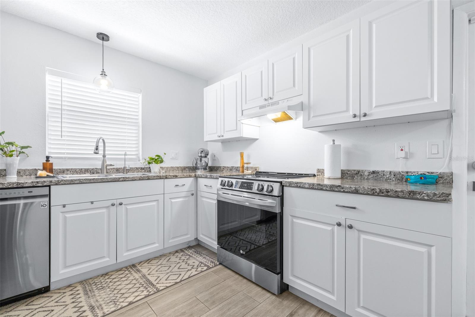 11147 LONGHILL DR N, PINELLAS PARK, FL, 33782