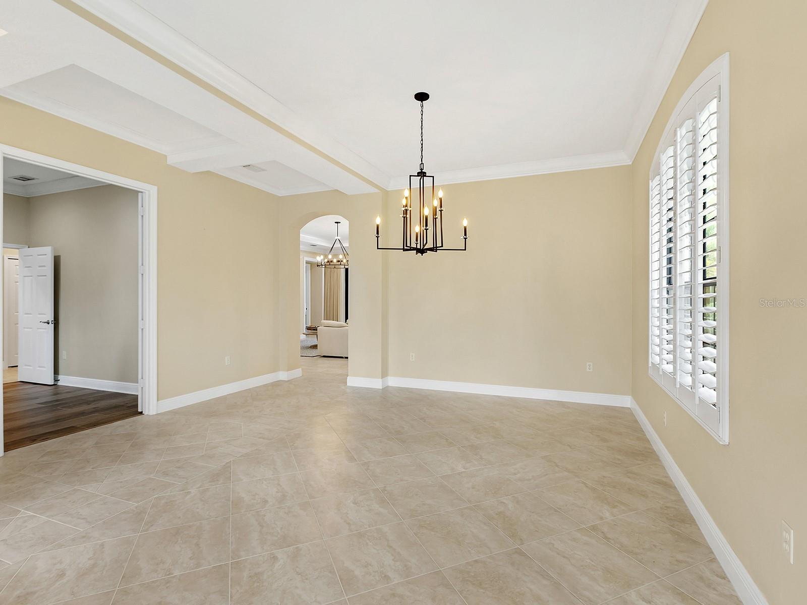 7210 LAKE FOREST GLN, LAKEWOOD RANCH, FL, 34202