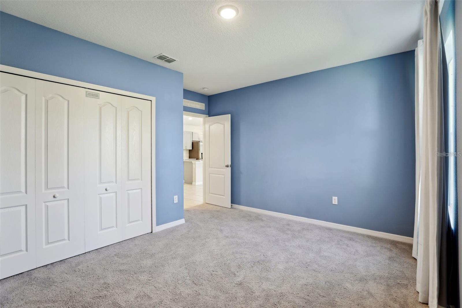 2410 PARK AVE, INDIAN LAKE ESTATES, FL, 33855