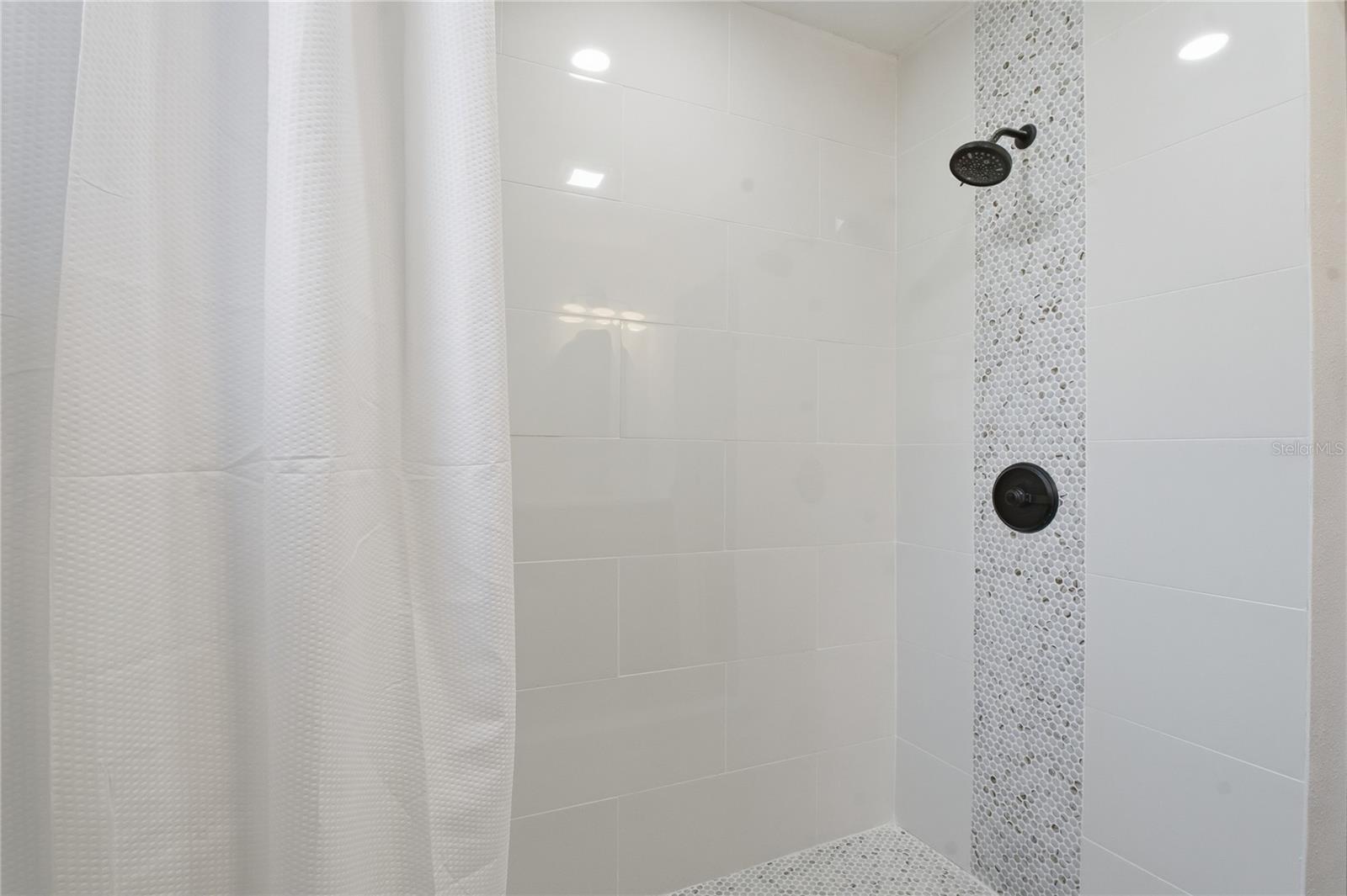 316 COUNTRY CLUB DR, OLDSMAR, FL, 34677
