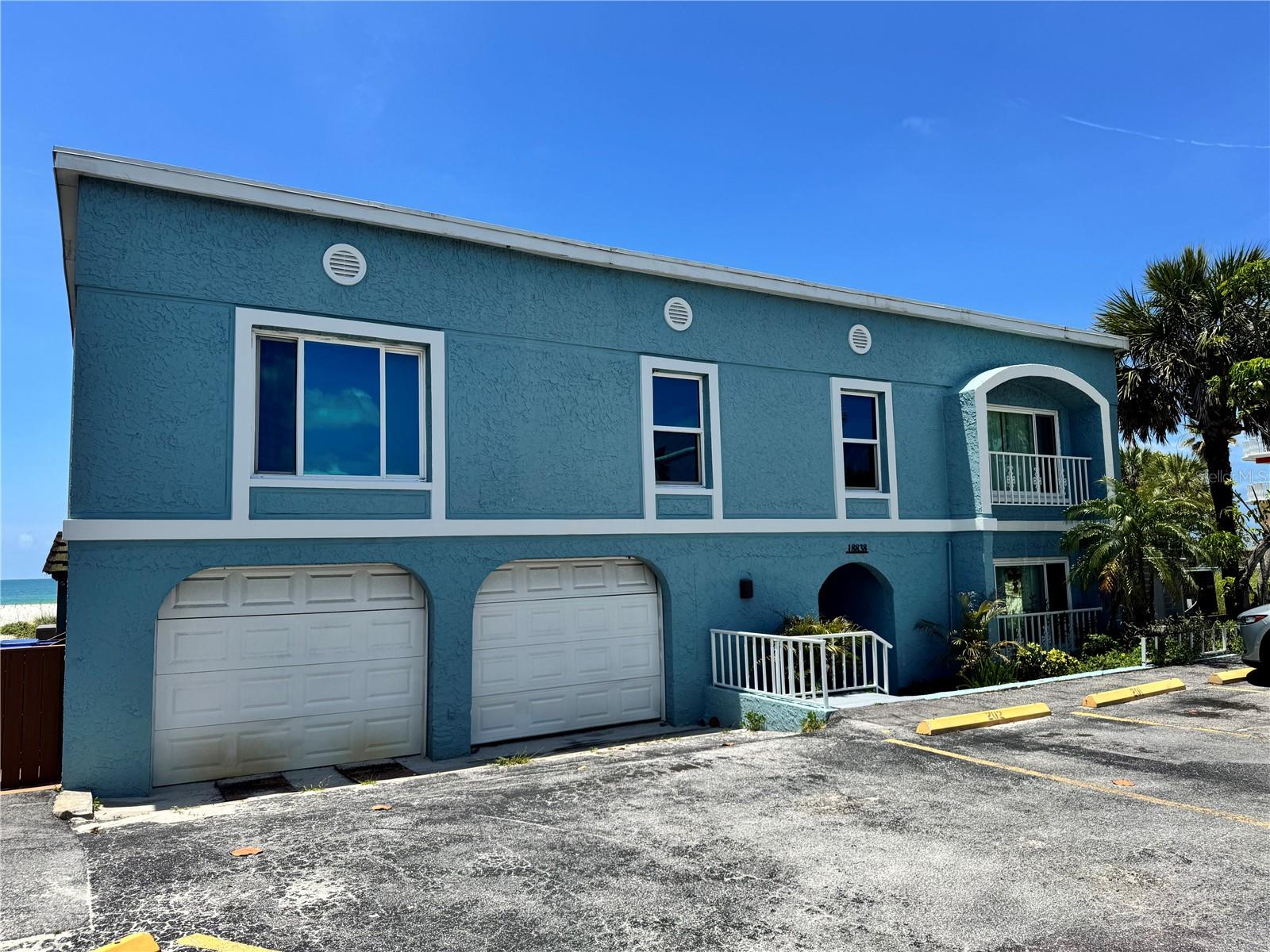 18838 GULF BLVD #202, INDIAN SHORES, FL, 33785