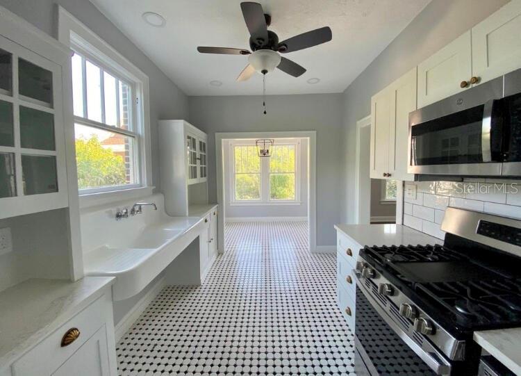 5205 N CENTRAL AVE, TAMPA, FL, 33603