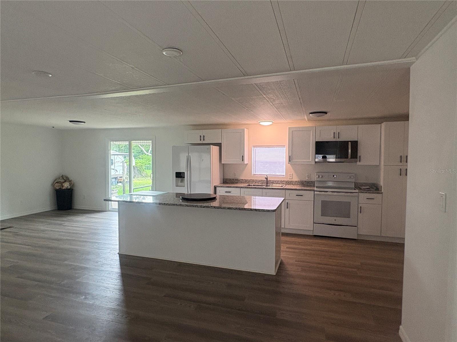 3923 WARD RD, LAKELAND, FL, 33810