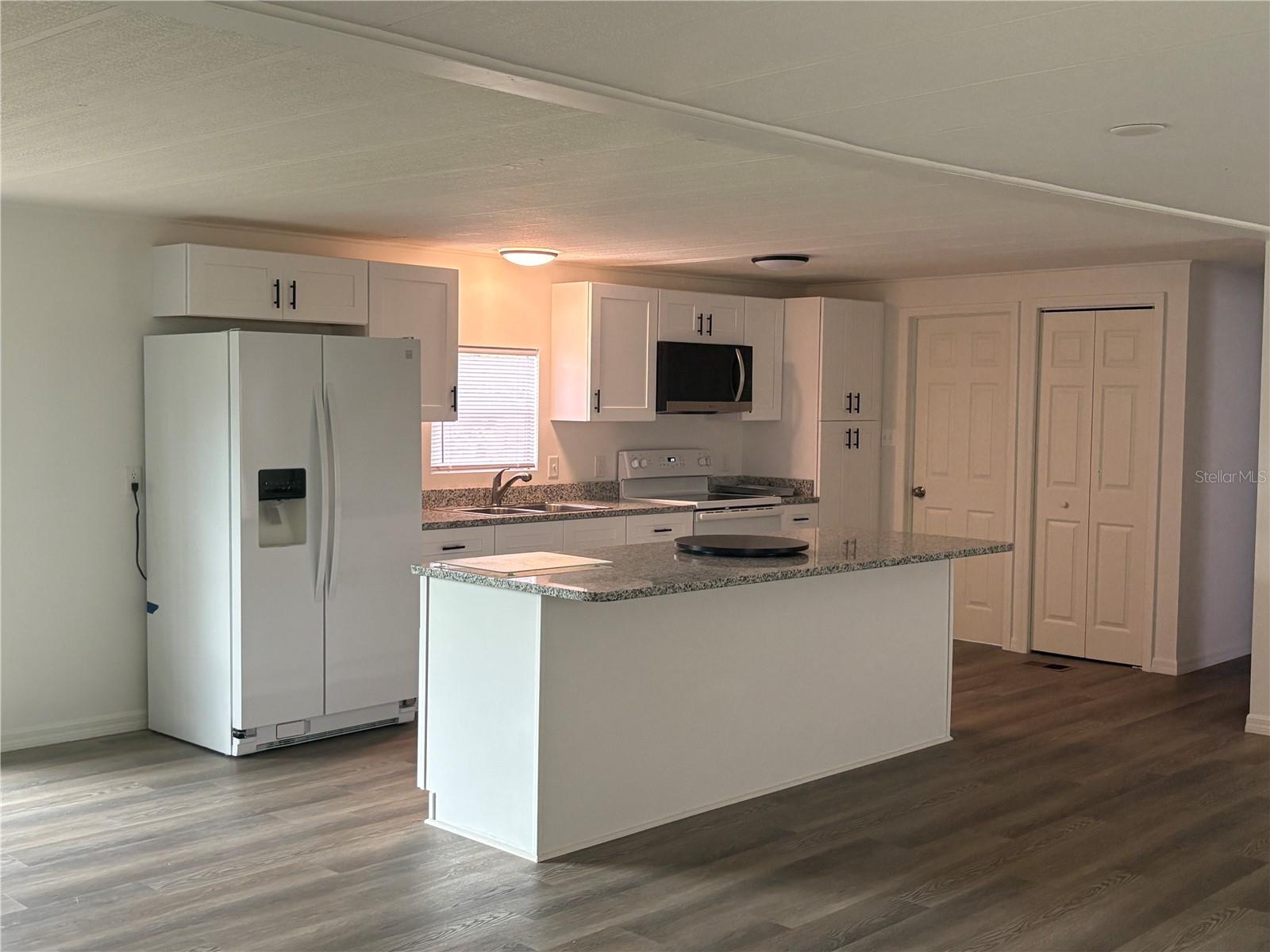 3923 WARD RD, LAKELAND, FL, 33810