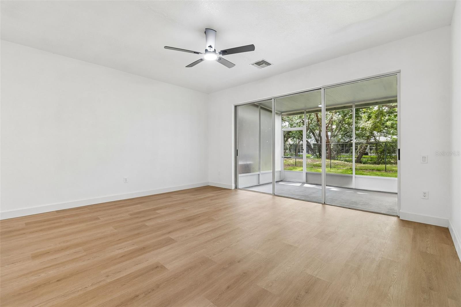 4911 BARNSTEAD DR, RIVERVIEW, FL, 33578