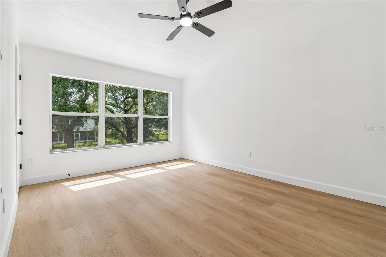 4911 BARNSTEAD DR, RIVERVIEW, FL, 33578