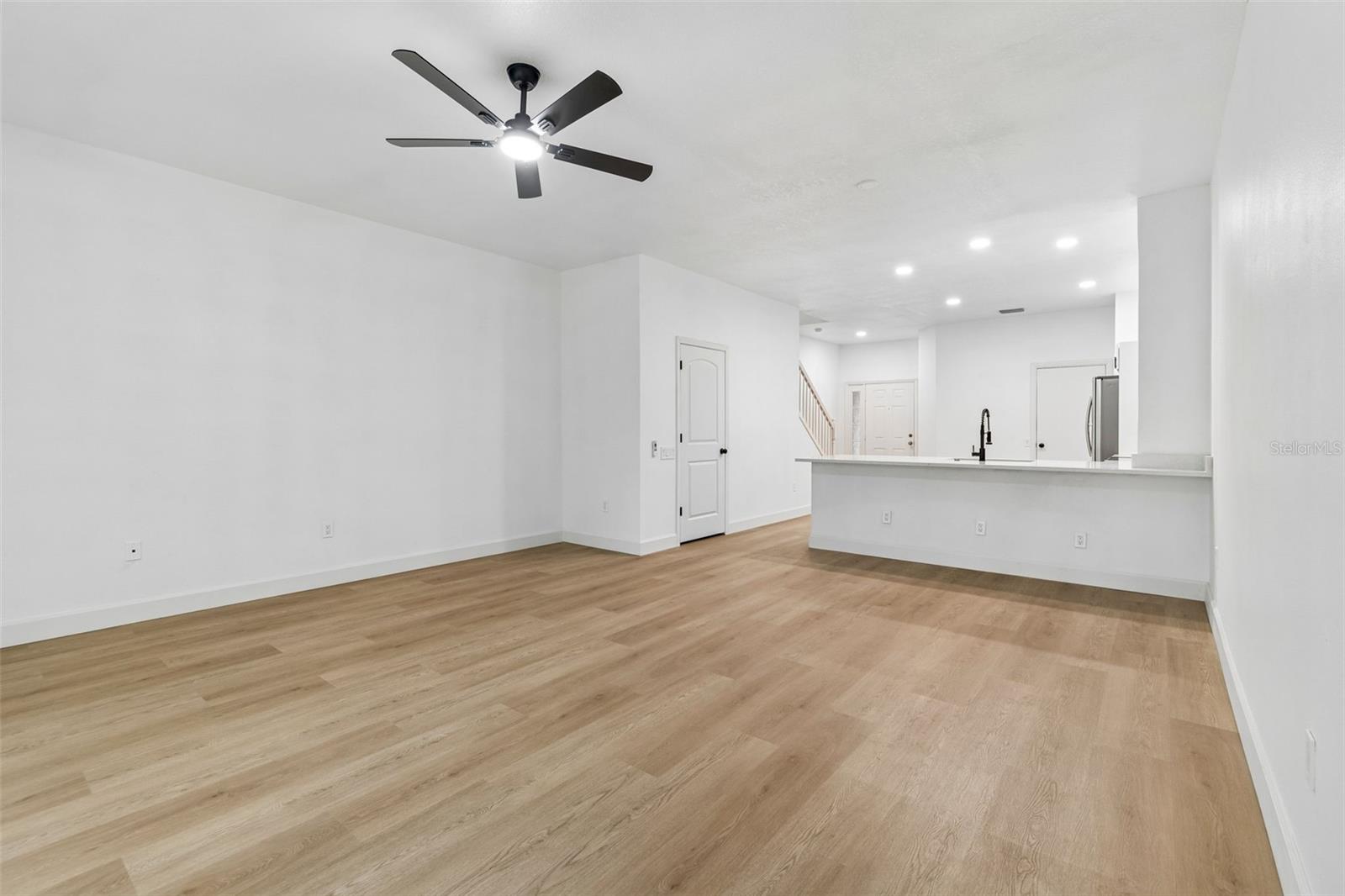 4911 BARNSTEAD DR, RIVERVIEW, FL, 33578