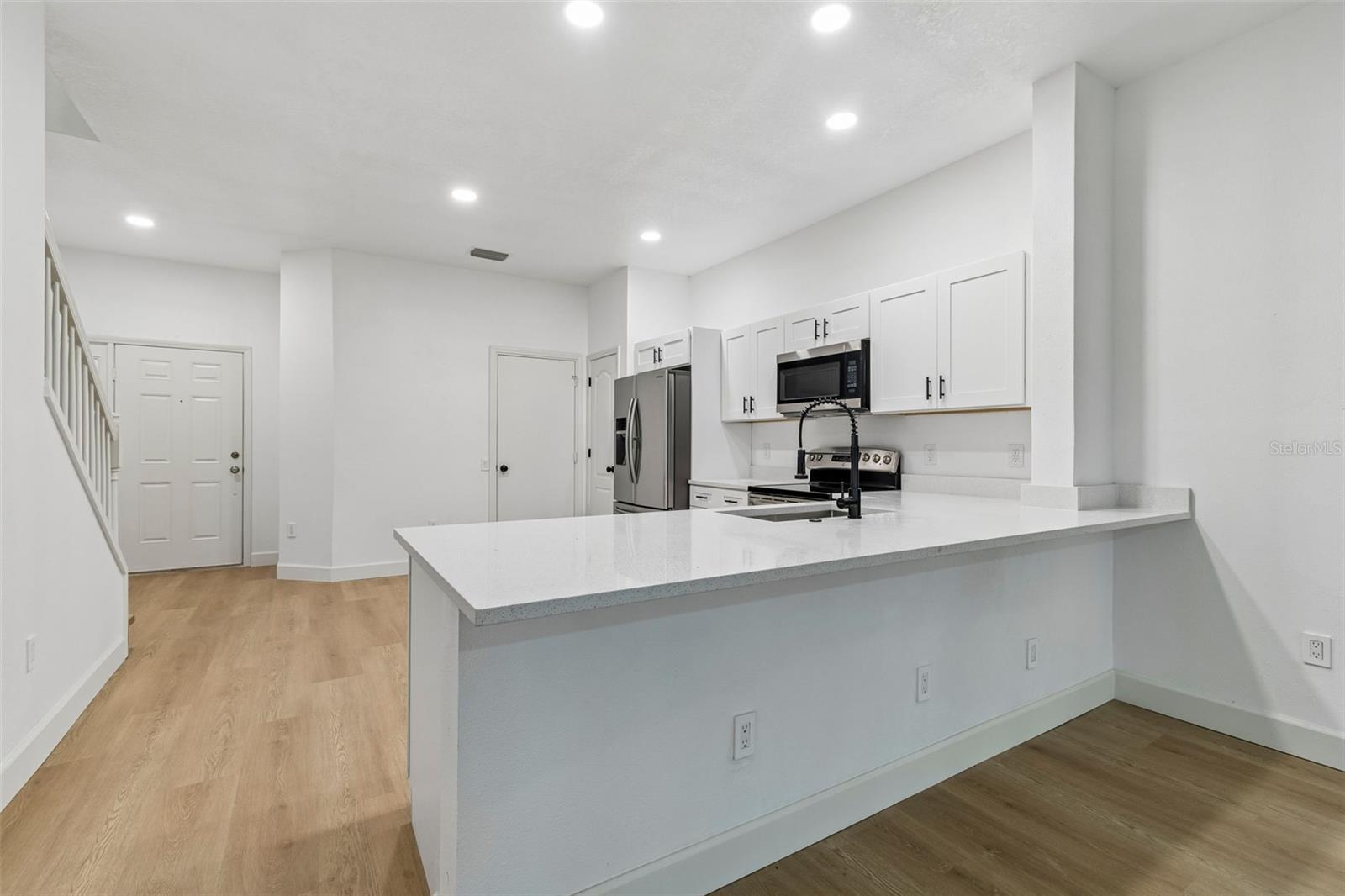 4911 BARNSTEAD DR, RIVERVIEW, FL, 33578