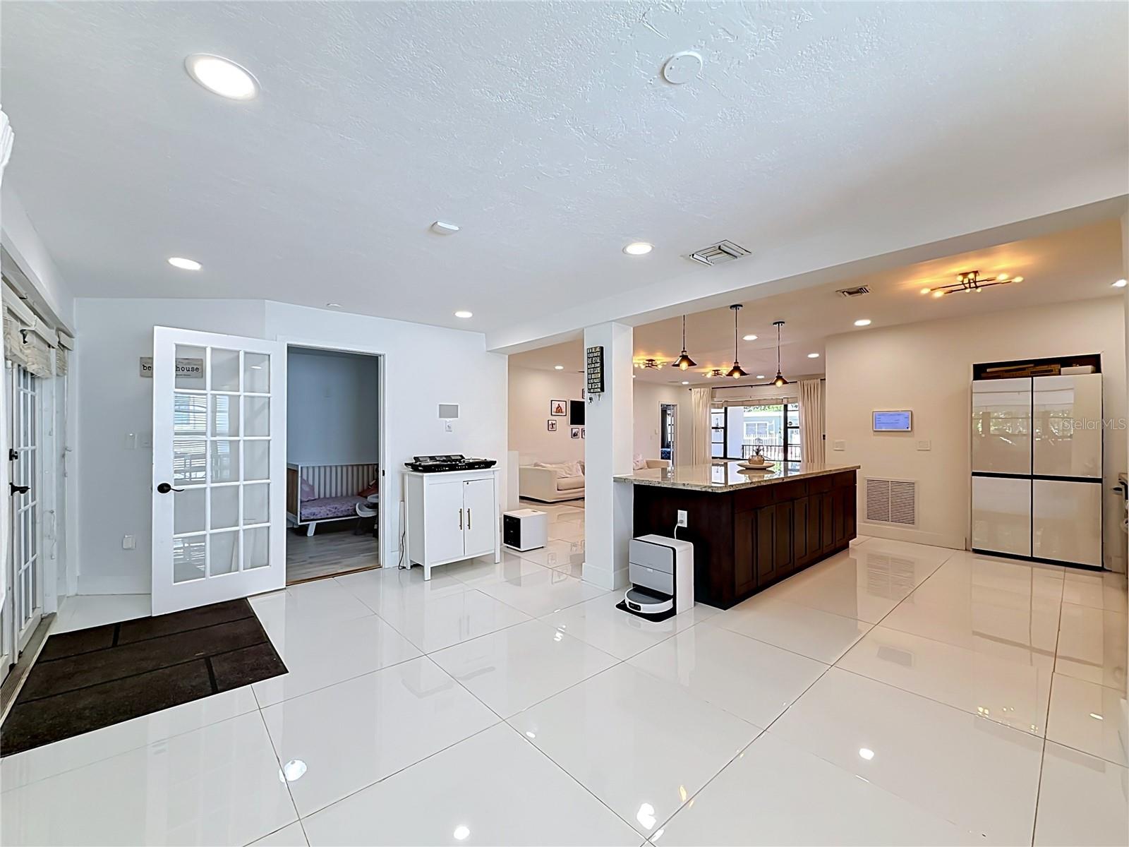 821 83RD ST, MIAMI BEACH, FL, 33141