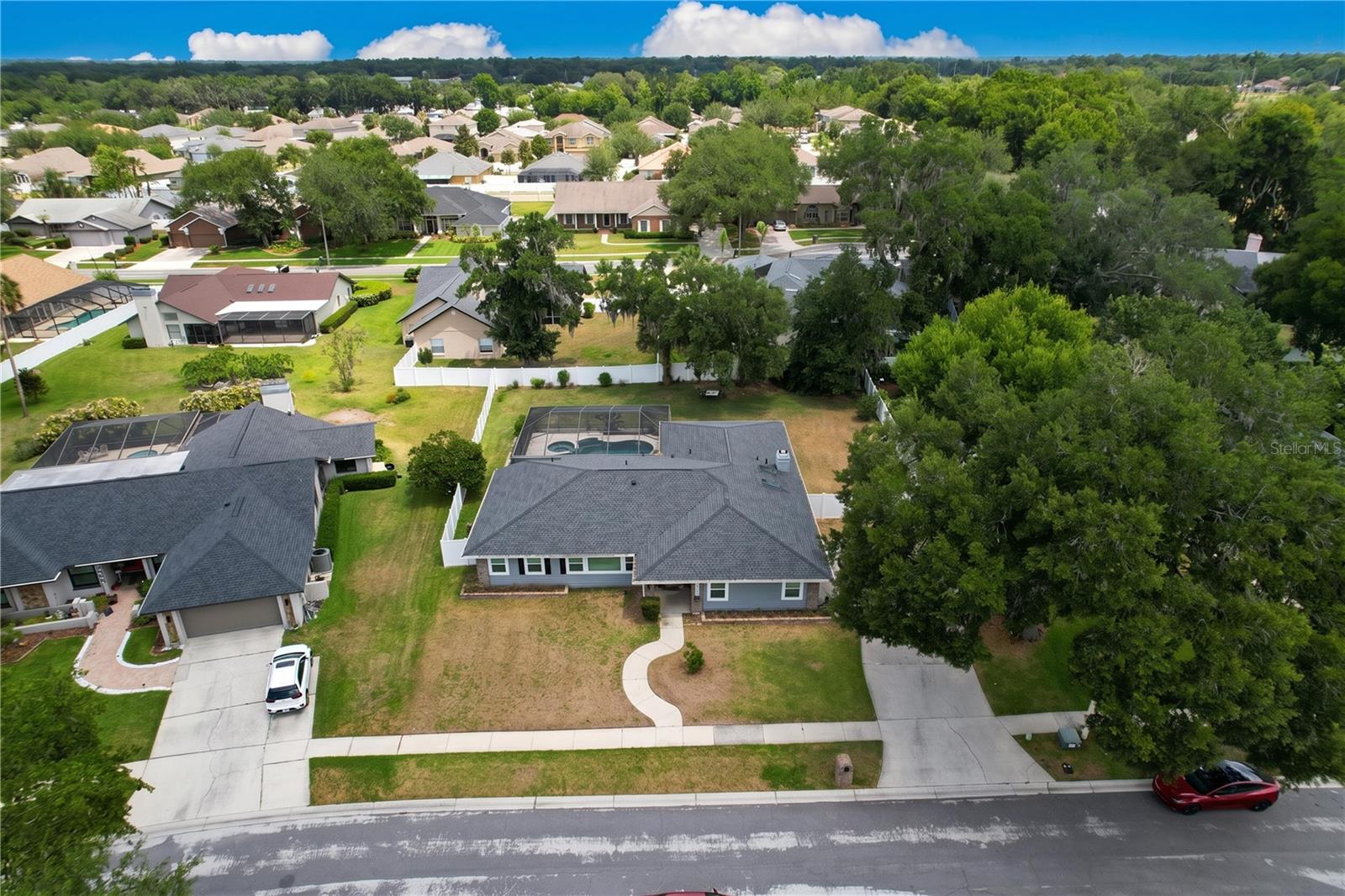 2210 ARBOR OAKS DR, VALRICO, FL, 33594