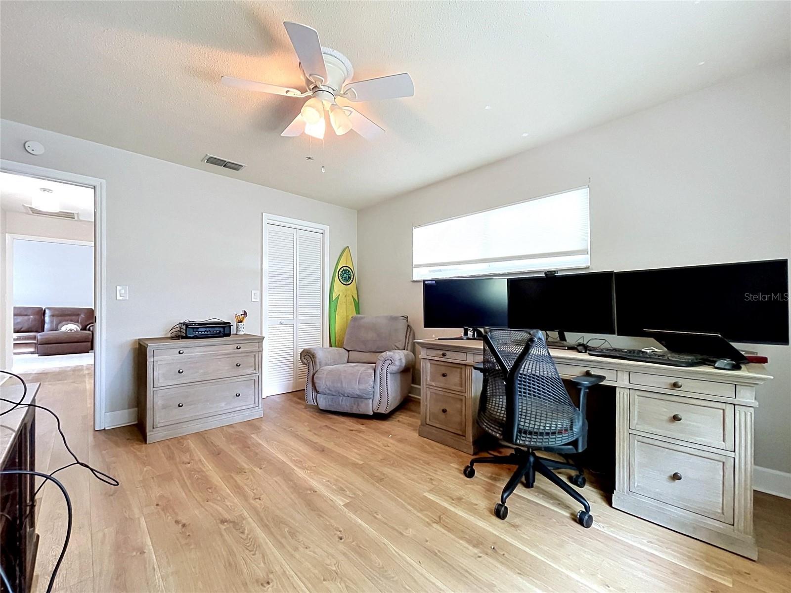 2210 ARBOR OAKS DR, VALRICO, FL, 33594