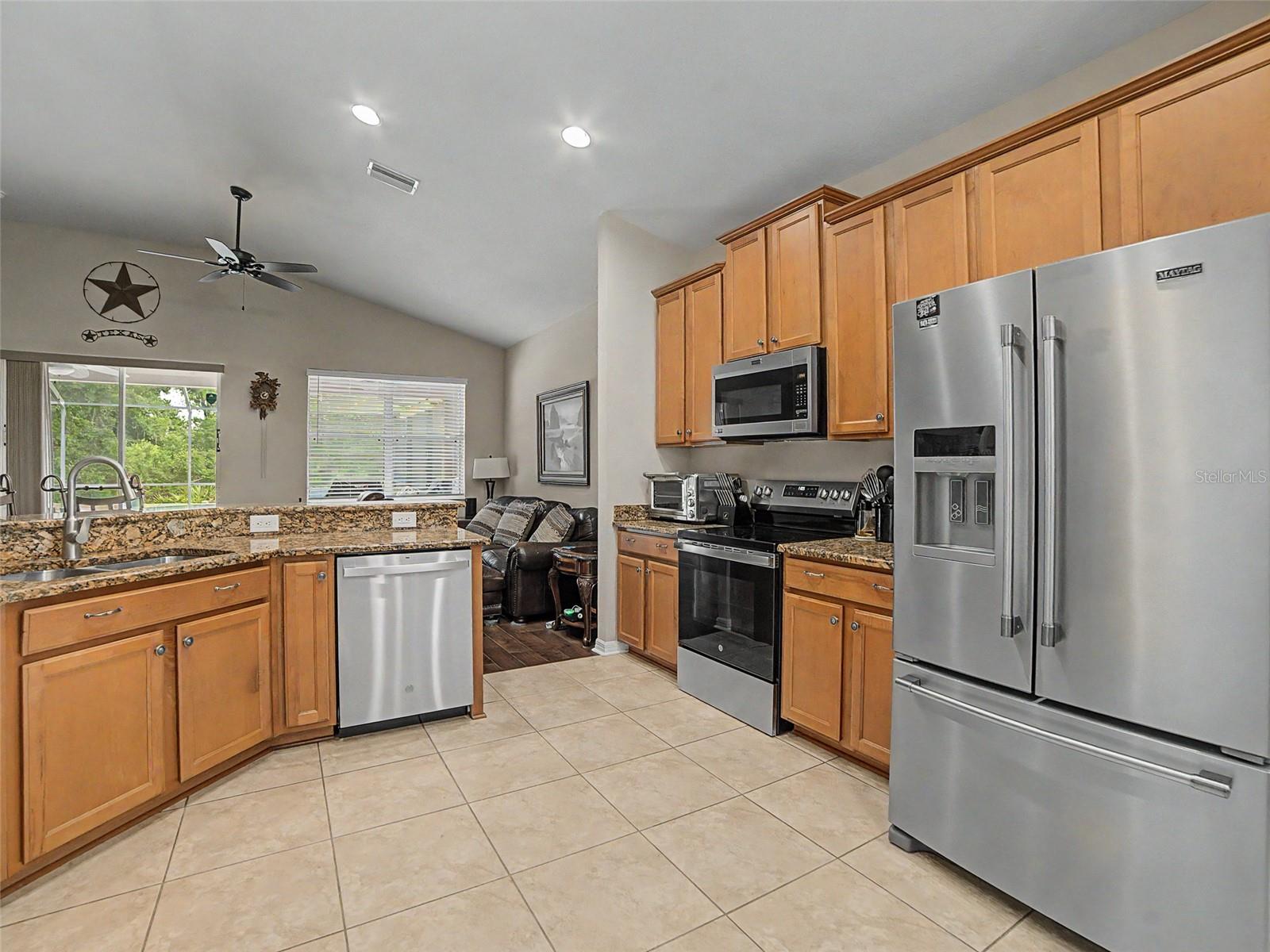 11005 ROCKLEDGE VIEW DR, RIVERVIEW, FL, 33578