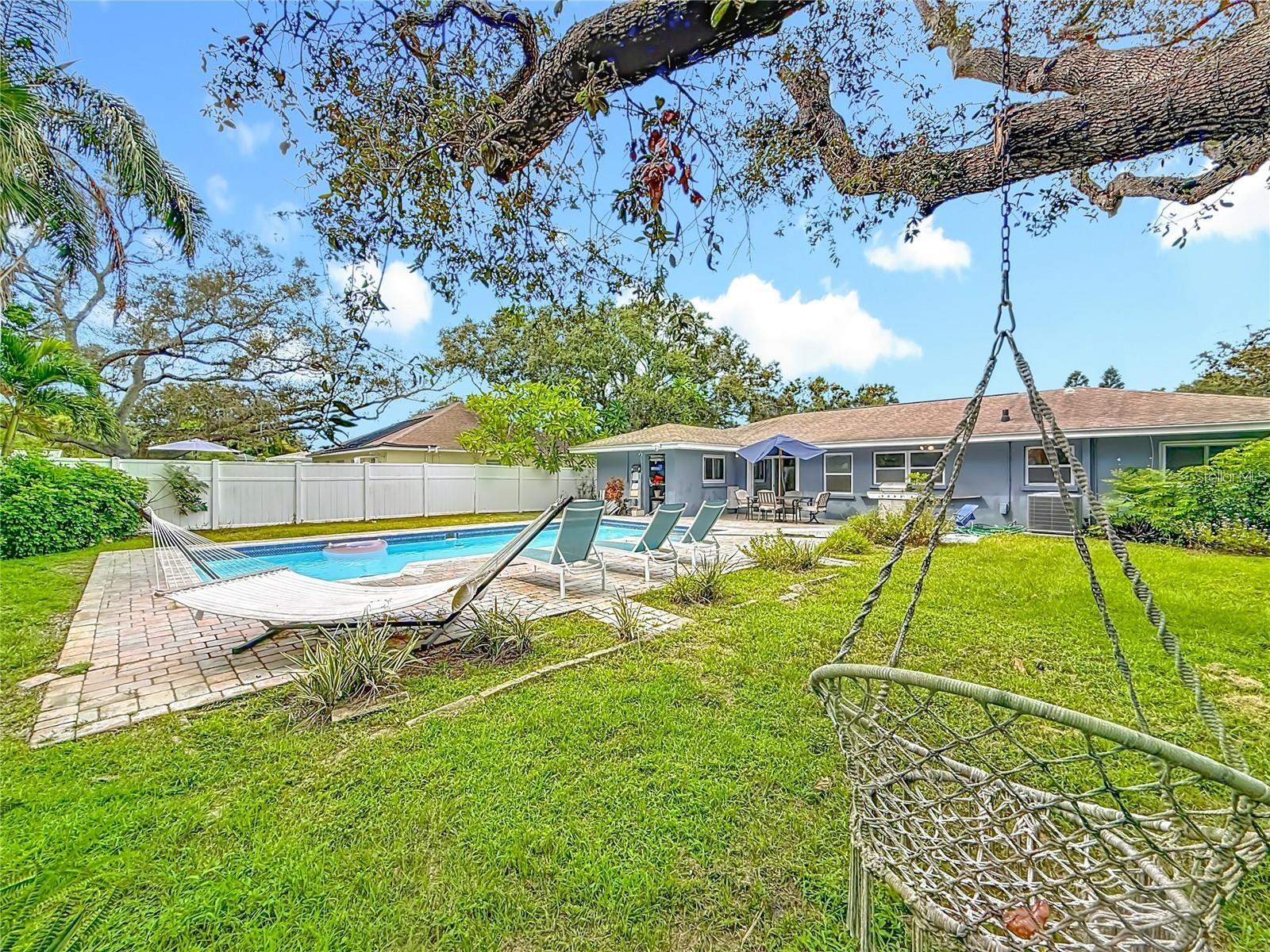 14626 WILDWOOD DR, LARGO, FL, 33774