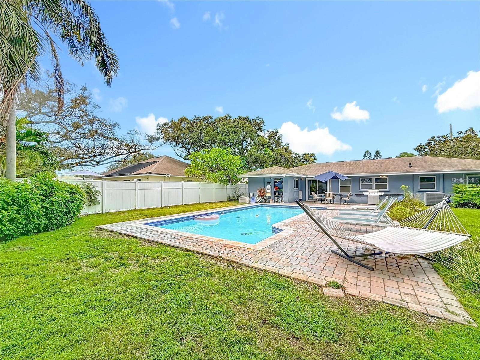 14626 WILDWOOD DR, LARGO, FL, 33774