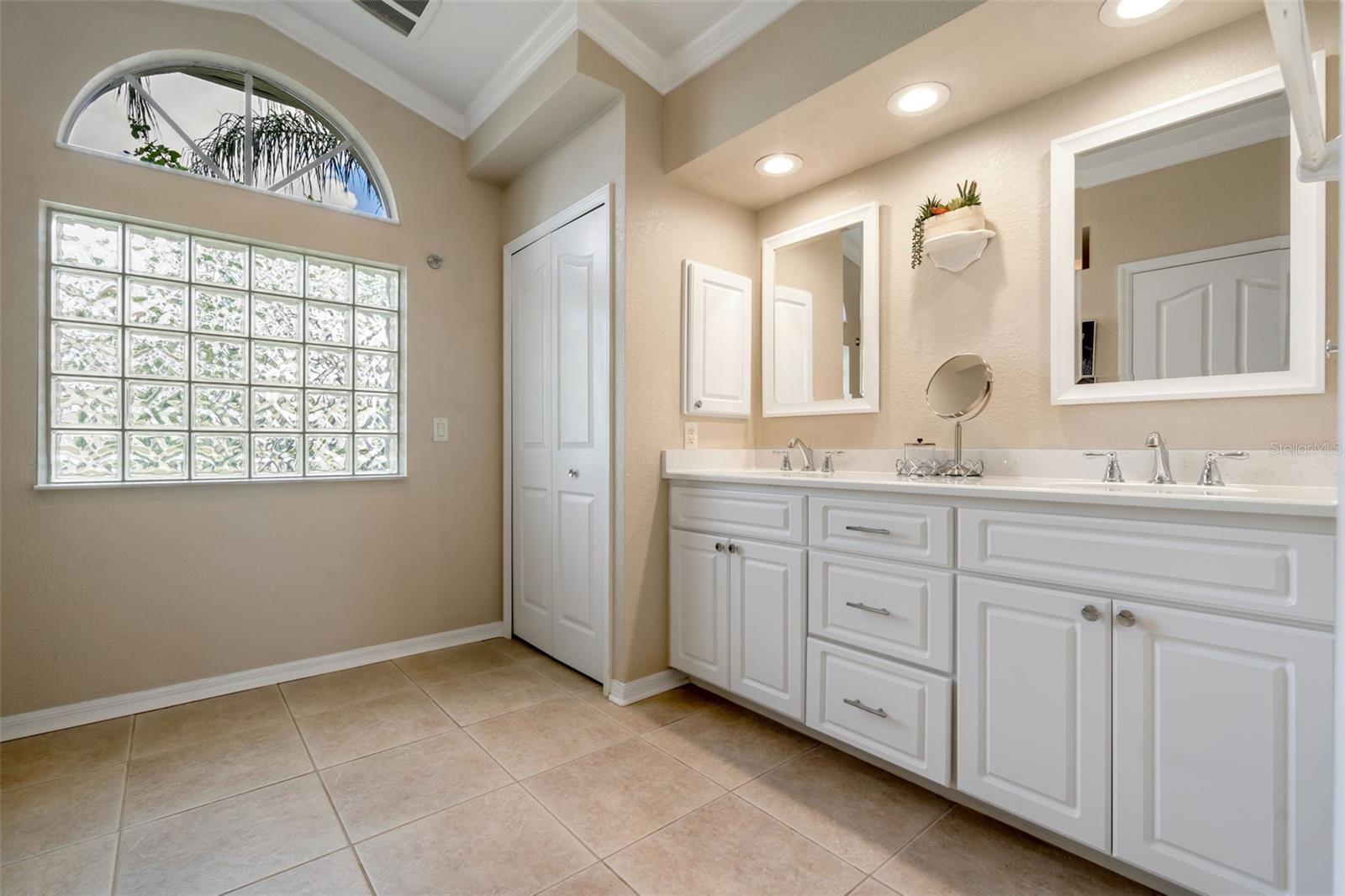 25237 ZODIAC LN, PUNTA GORDA, FL, 33983