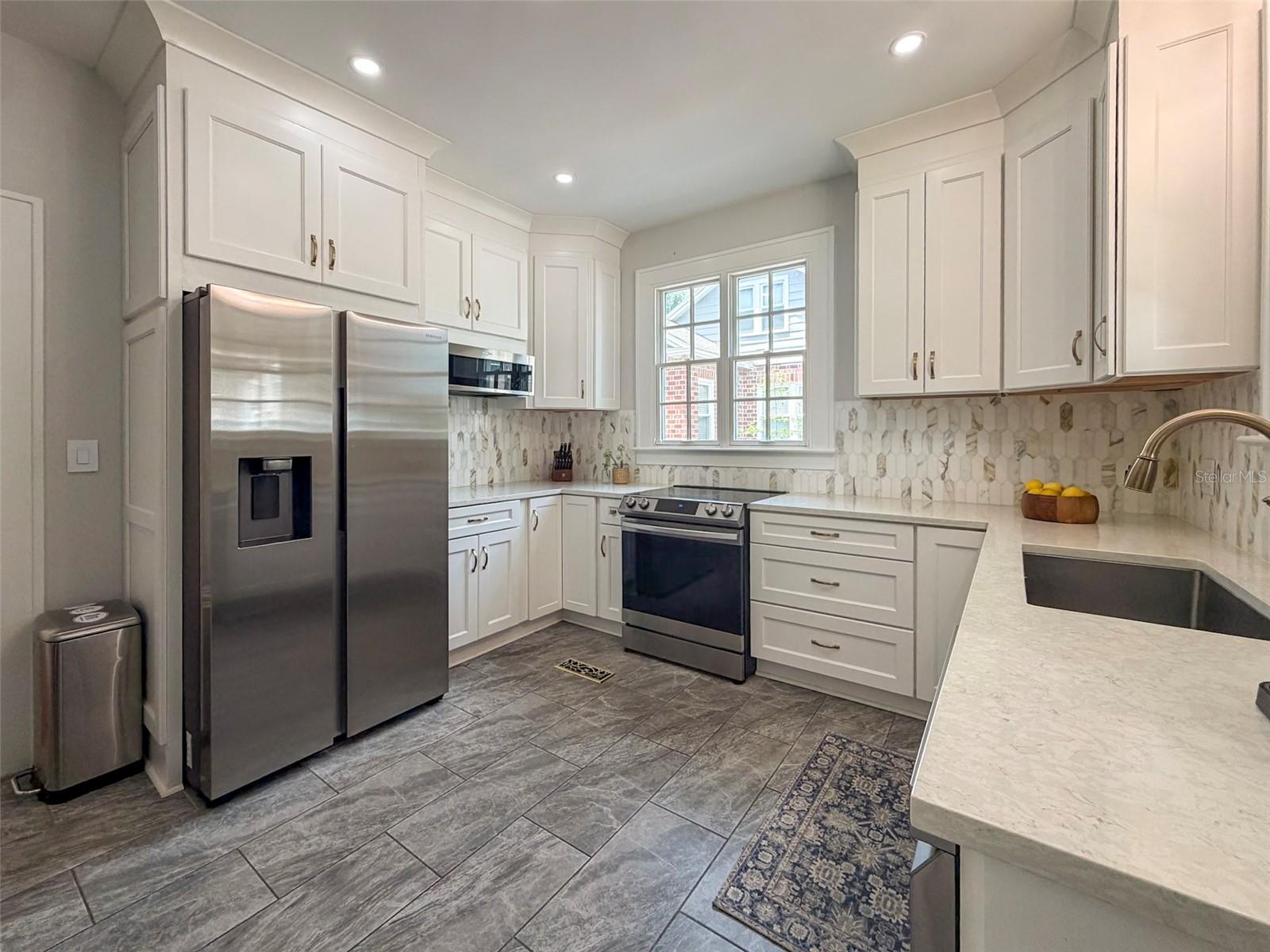 417 SW 10TH ST, GAINESVILLE, FL, 32601