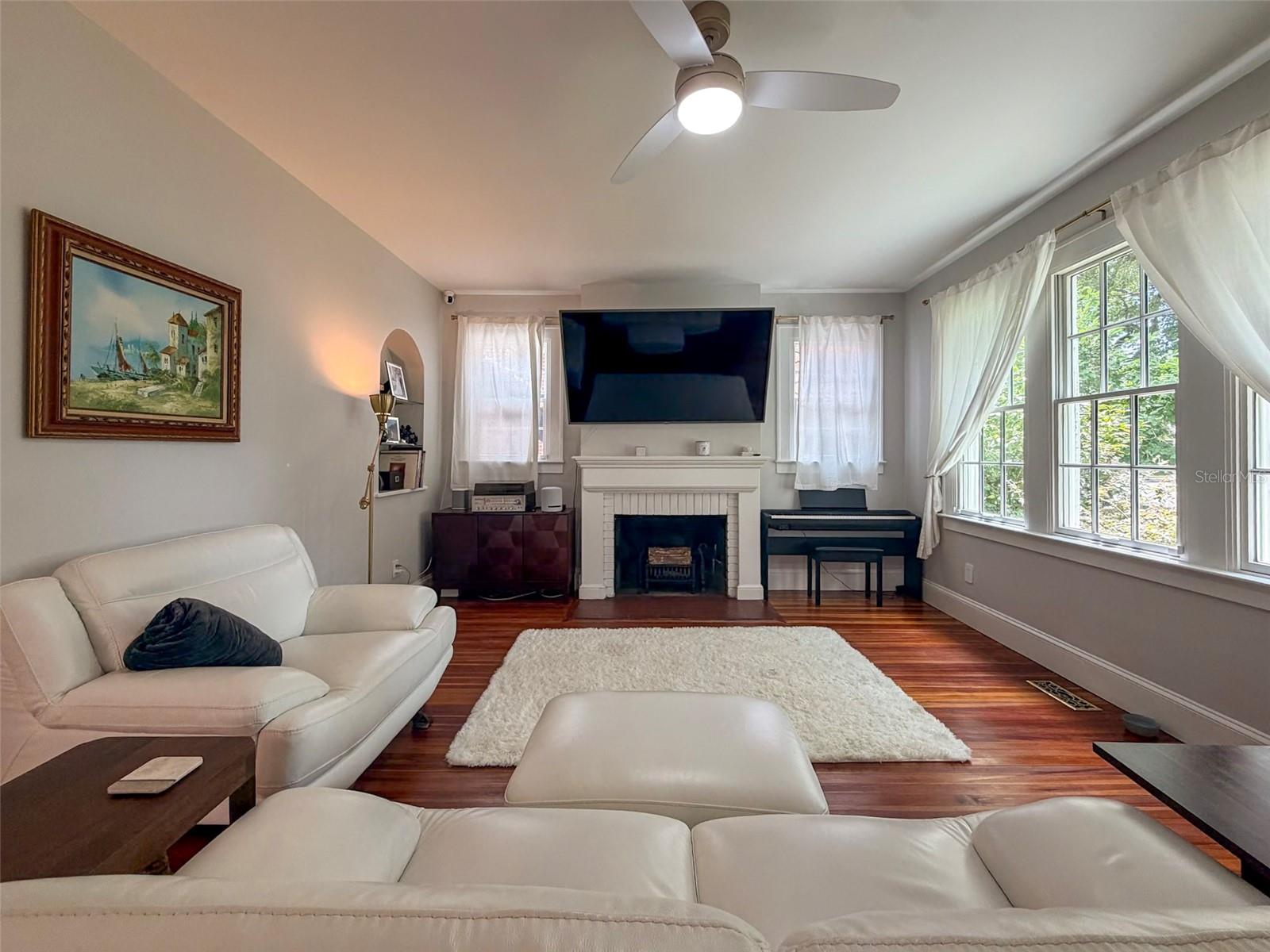 417 SW 10TH ST, GAINESVILLE, FL, 32601