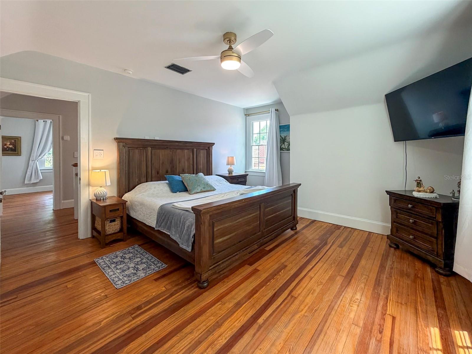 417 SW 10TH ST, GAINESVILLE, FL, 32601