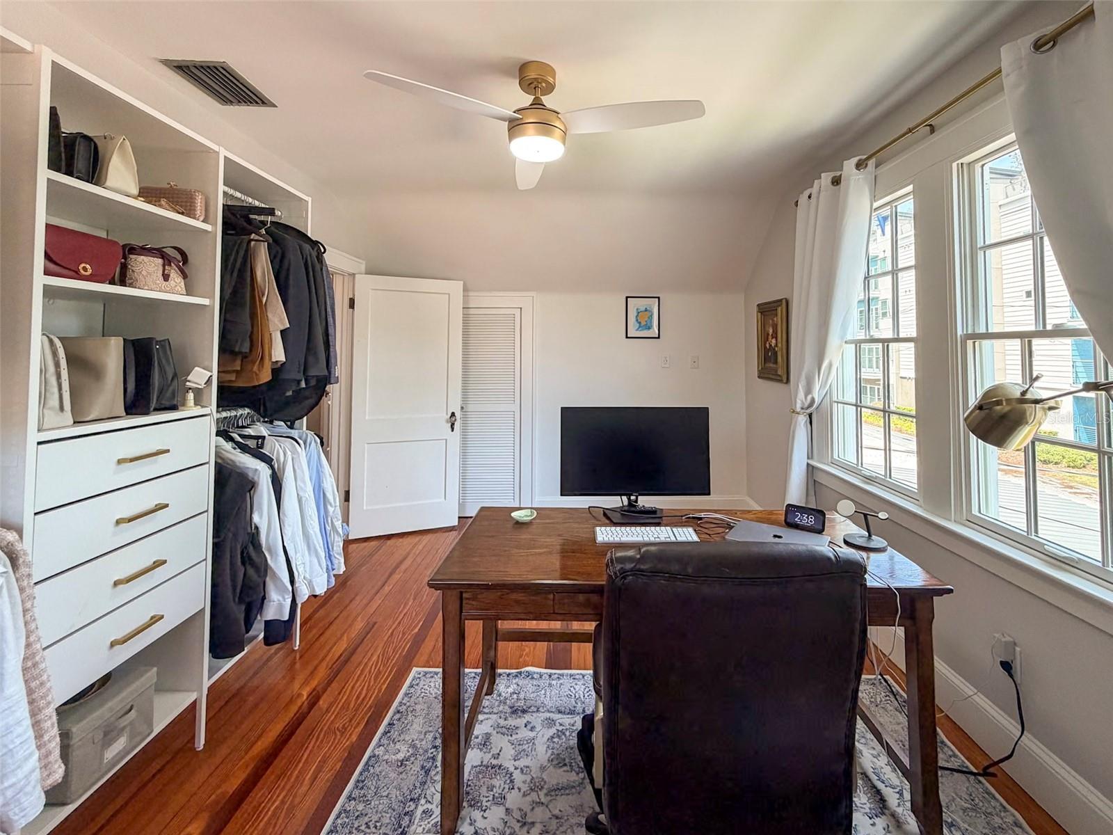 417 SW 10TH ST, GAINESVILLE, FL, 32601