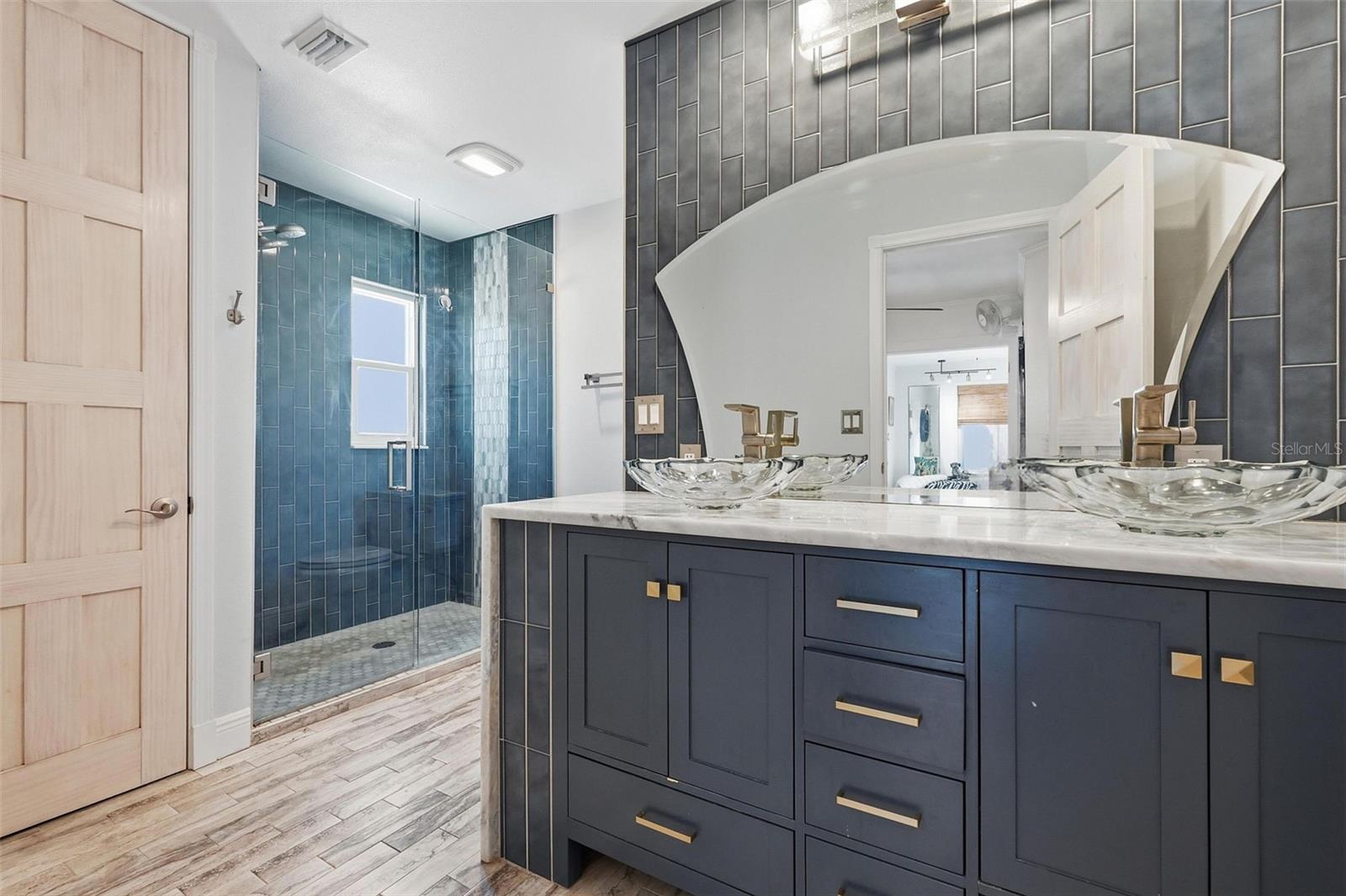 2095 DOLPHIN BLVD S, ST PETERSBURG, FL, 33707