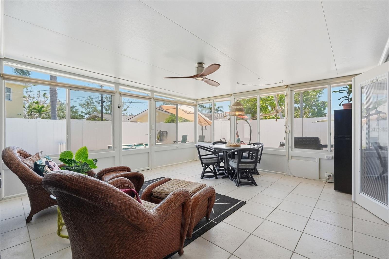 2095 DOLPHIN BLVD S, ST PETERSBURG, FL, 33707