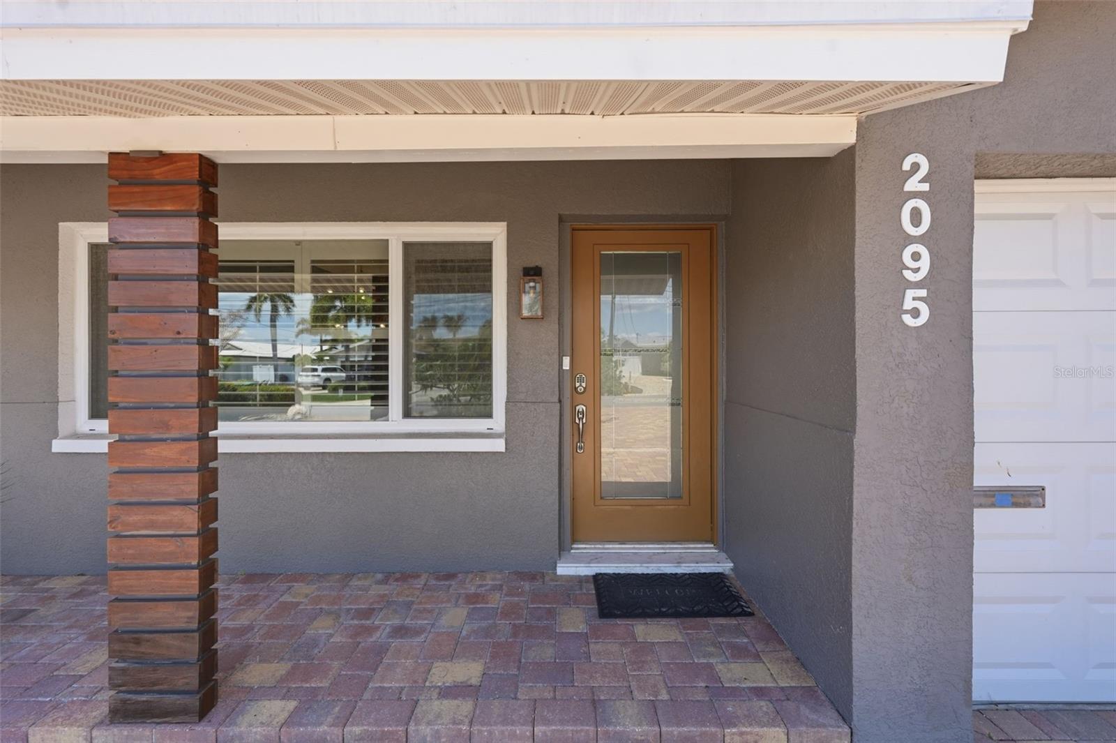 2095 DOLPHIN BLVD S, ST PETERSBURG, FL, 33707