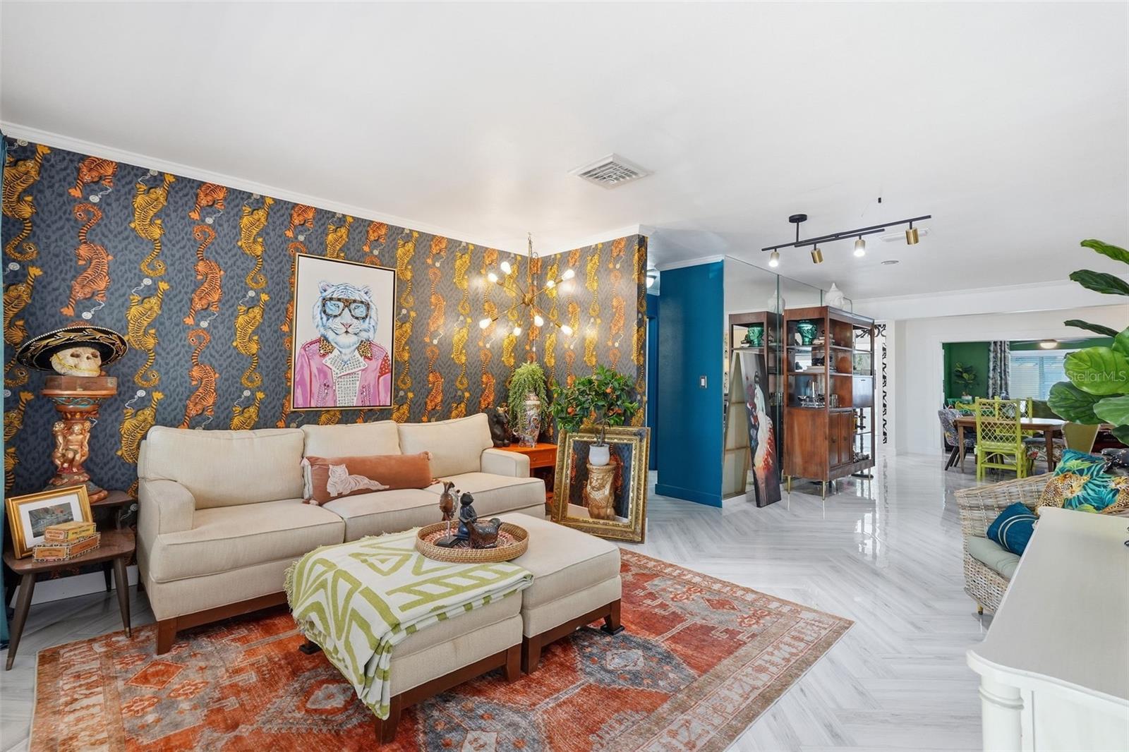 2095 DOLPHIN BLVD S, ST PETERSBURG, FL, 33707