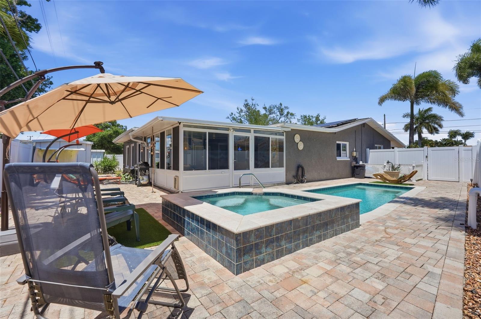 2095 DOLPHIN BLVD S, ST PETERSBURG, FL, 33707