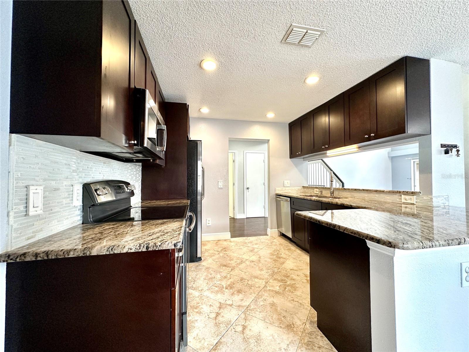 1116 TIMBERBEND CIR, ORLANDO, FL, 32824