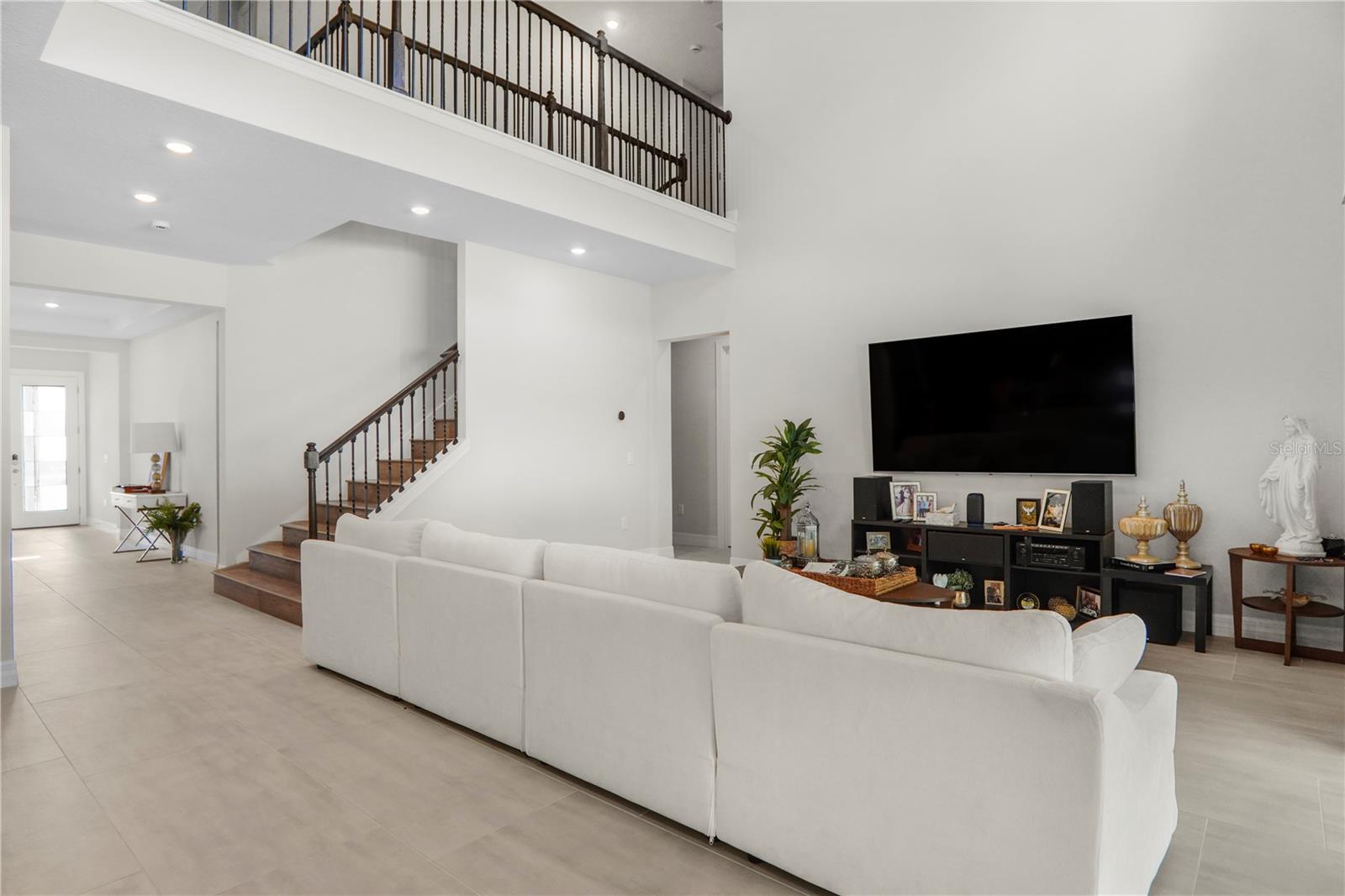 325 CRYSTAL WOOD DR, WINTER GARDEN, FL, 34787