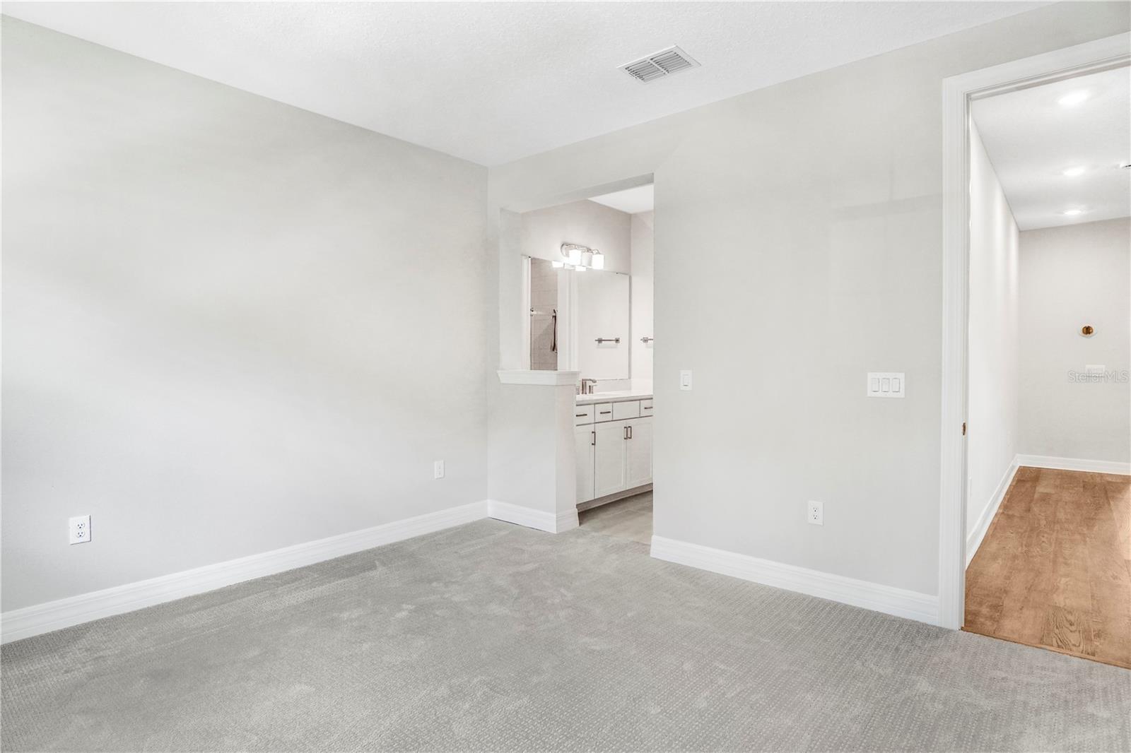 325 CRYSTAL WOOD DR, WINTER GARDEN, FL, 34787