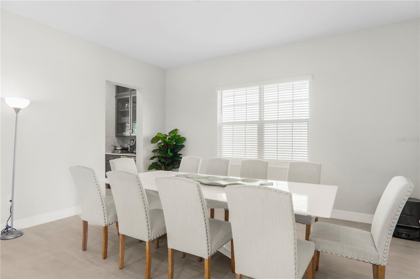 325 CRYSTAL WOOD DR, WINTER GARDEN, FL, 34787