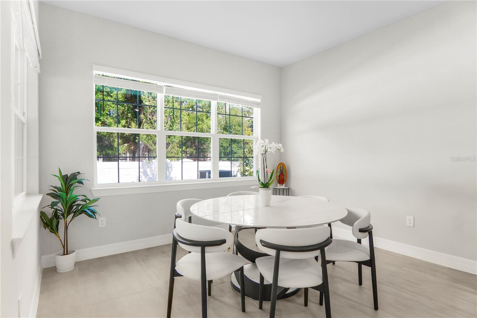 325 CRYSTAL WOOD DR, WINTER GARDEN, FL, 34787