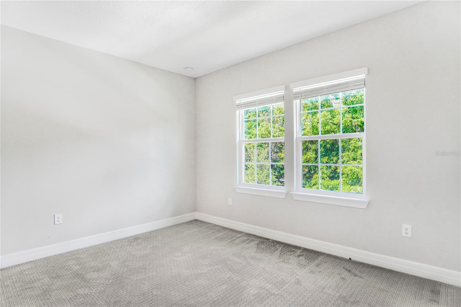 325 CRYSTAL WOOD DR, WINTER GARDEN, FL, 34787