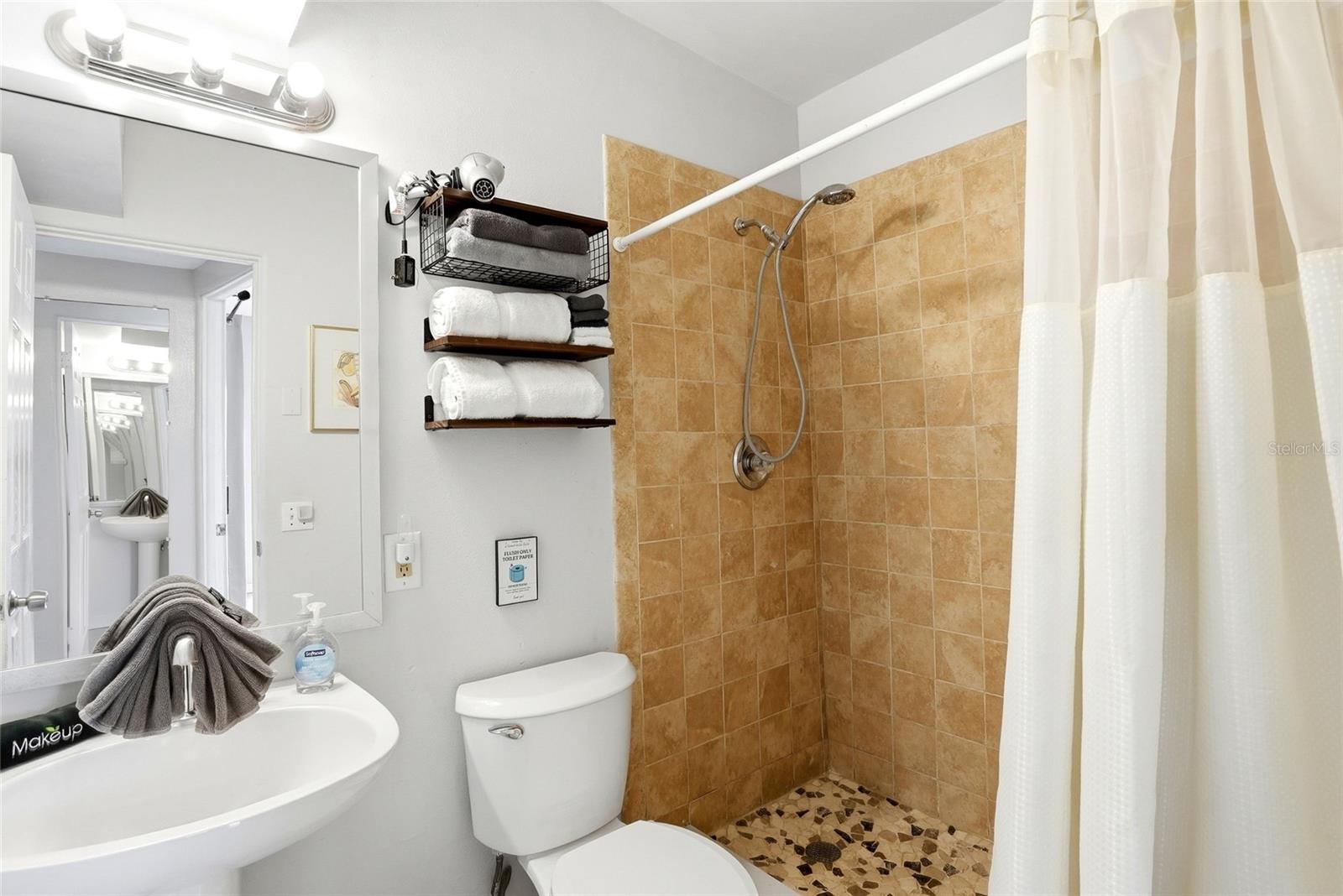2311 BAY BLVD, INDIAN ROCKS BEACH, FL, 33785