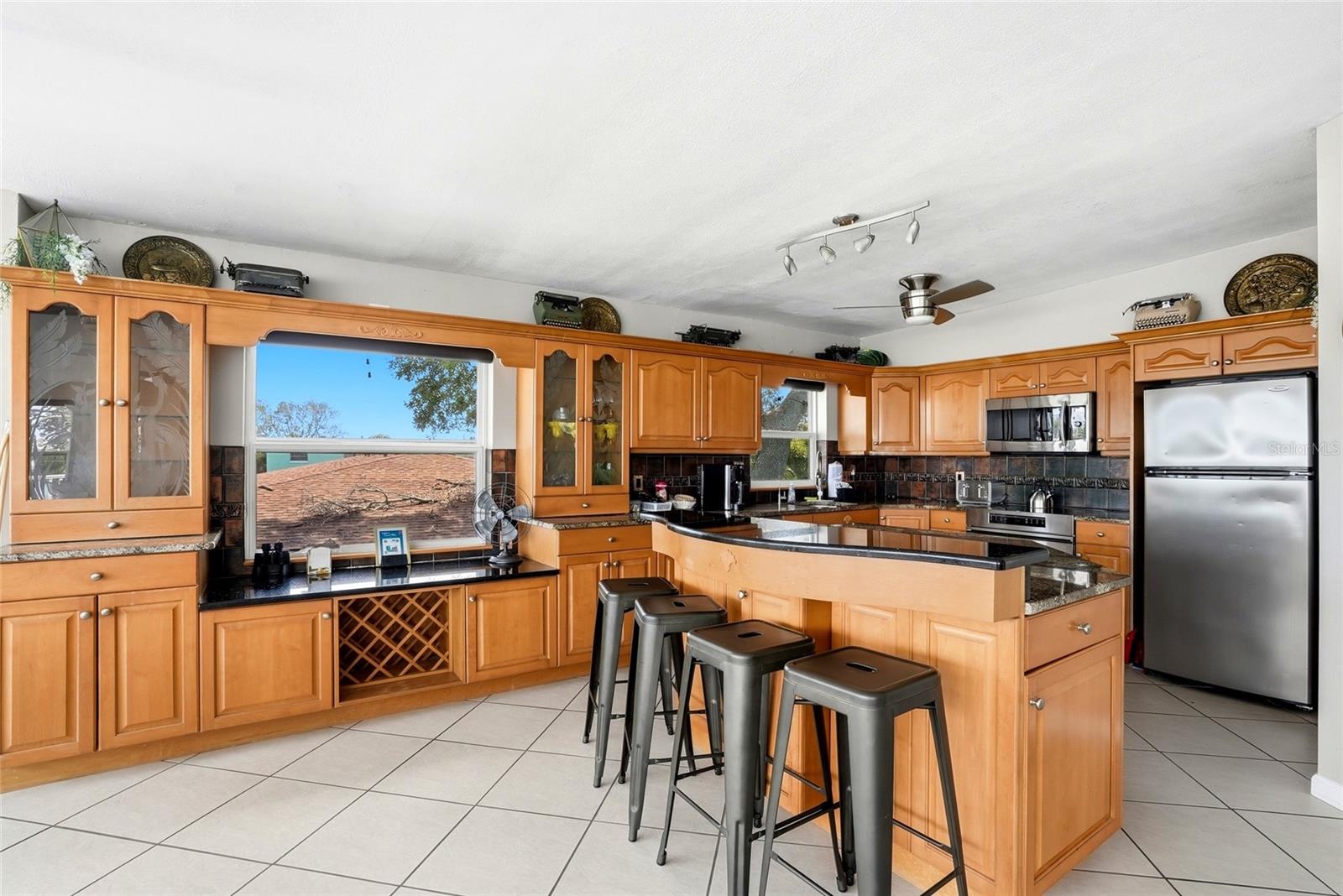 2311 BAY BLVD, INDIAN ROCKS BEACH, FL, 33785