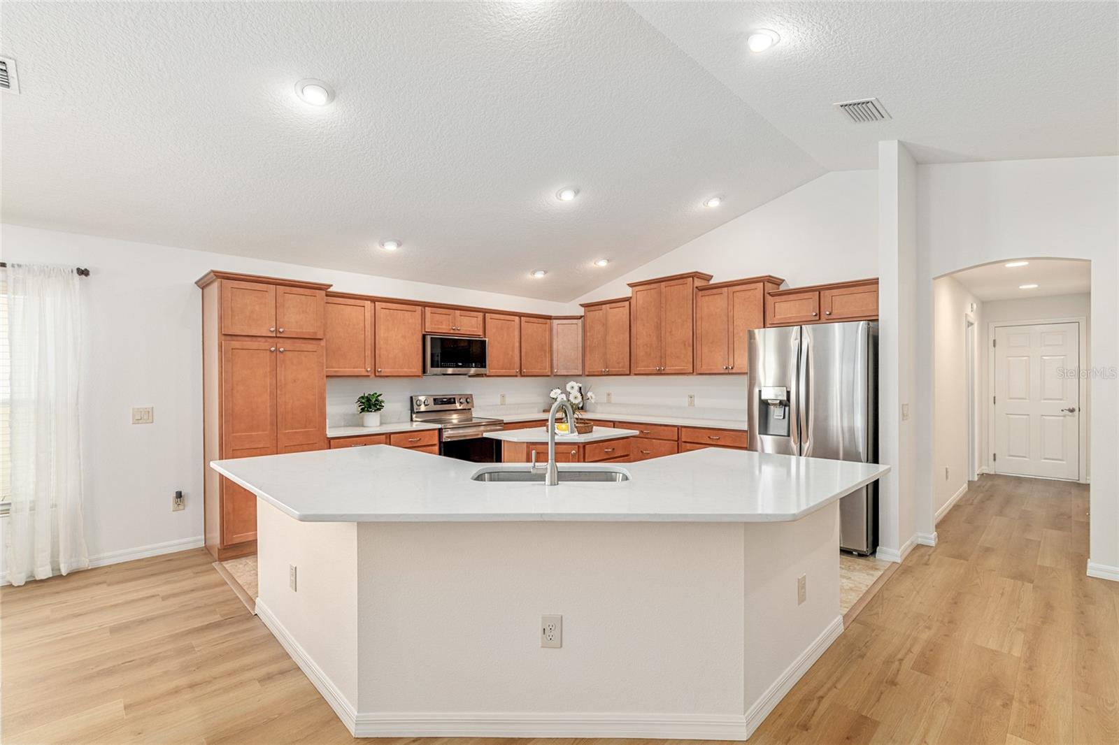 3481 LEELANAU CT, THE VILLAGES, FL, 32163