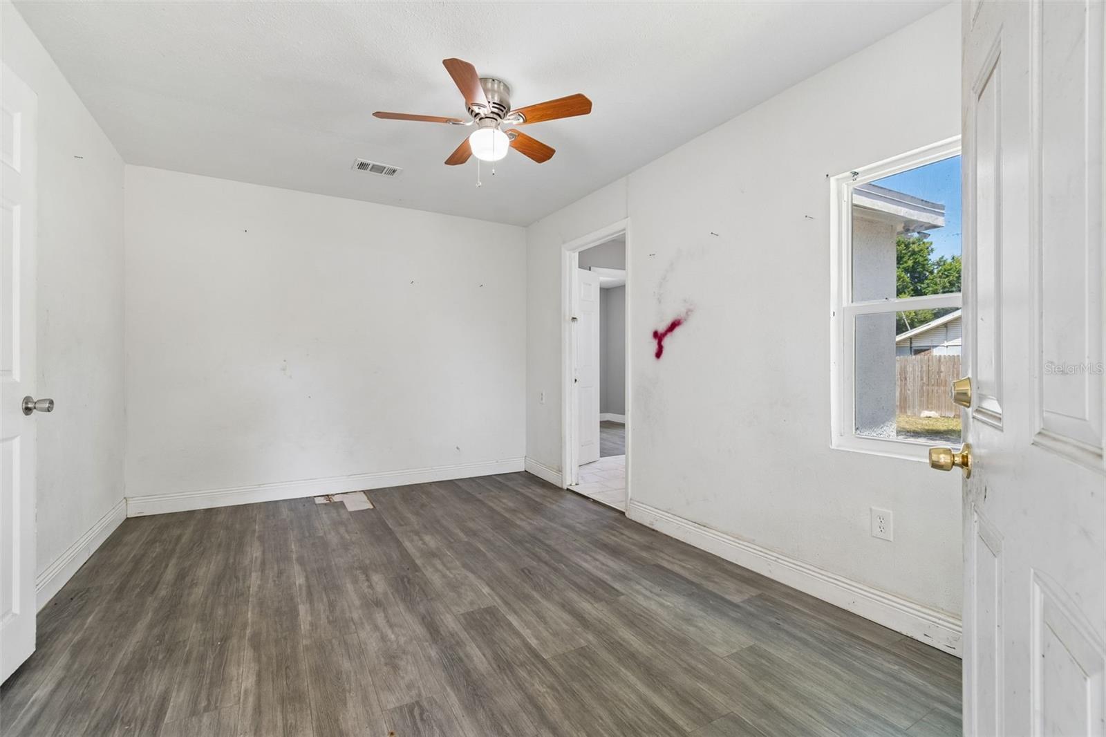 1611 E SHELL POINT RD, RUSKIN, FL, 33570