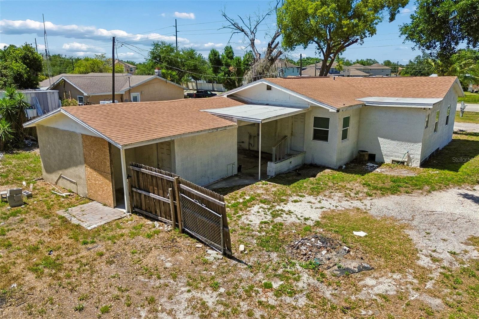 1611 E SHELL POINT RD, RUSKIN, FL, 33570