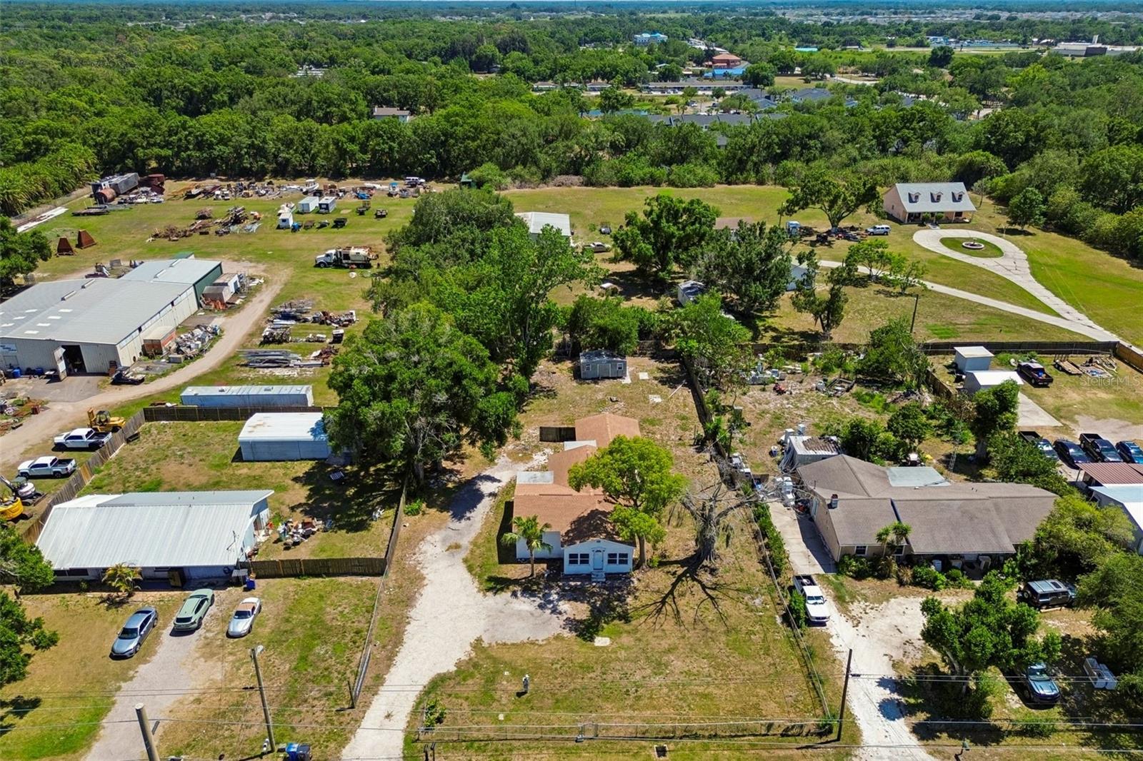 1611 E SHELL POINT RD, RUSKIN, FL, 33570