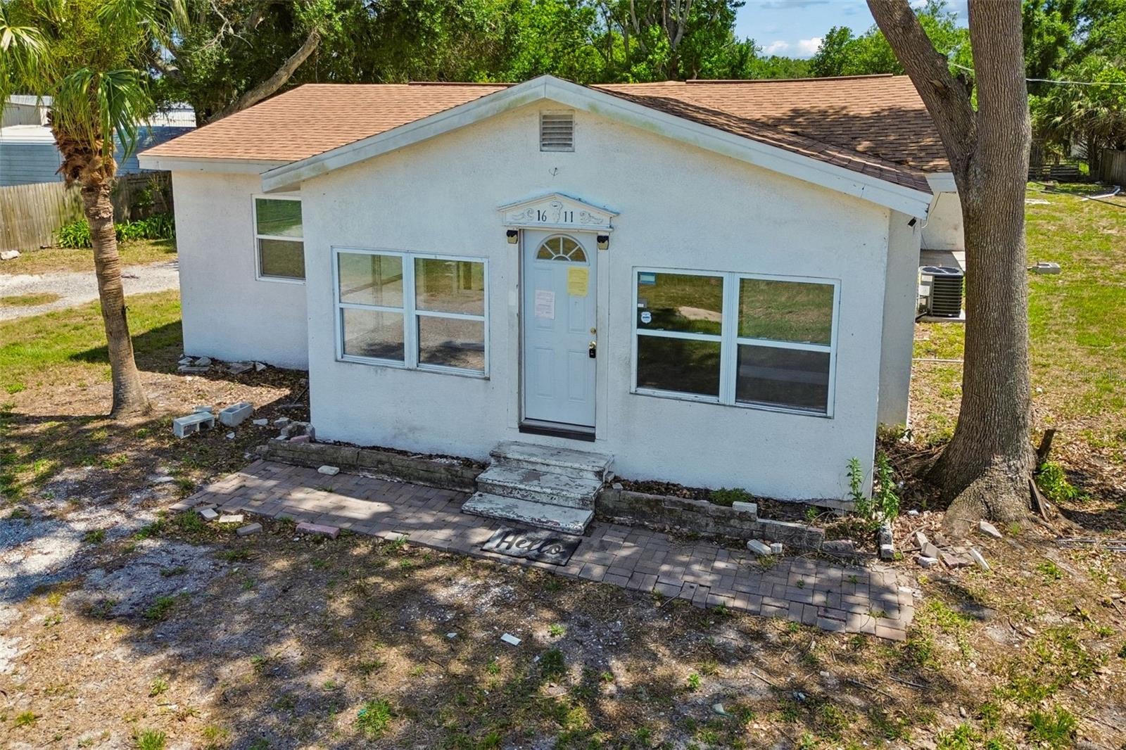 1611 E SHELL POINT RD, RUSKIN, FL, 33570