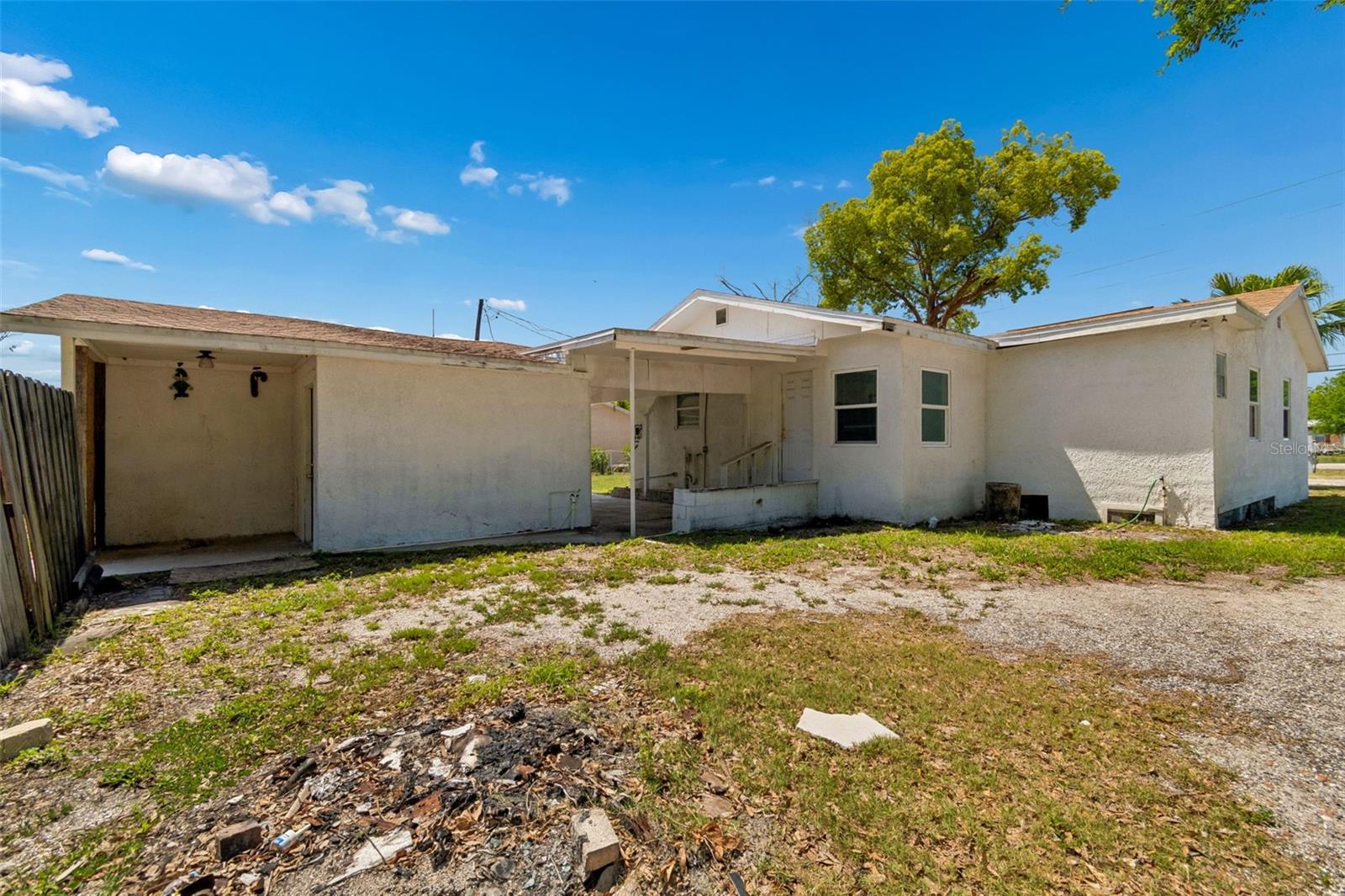 1611 E SHELL POINT RD, RUSKIN, FL, 33570