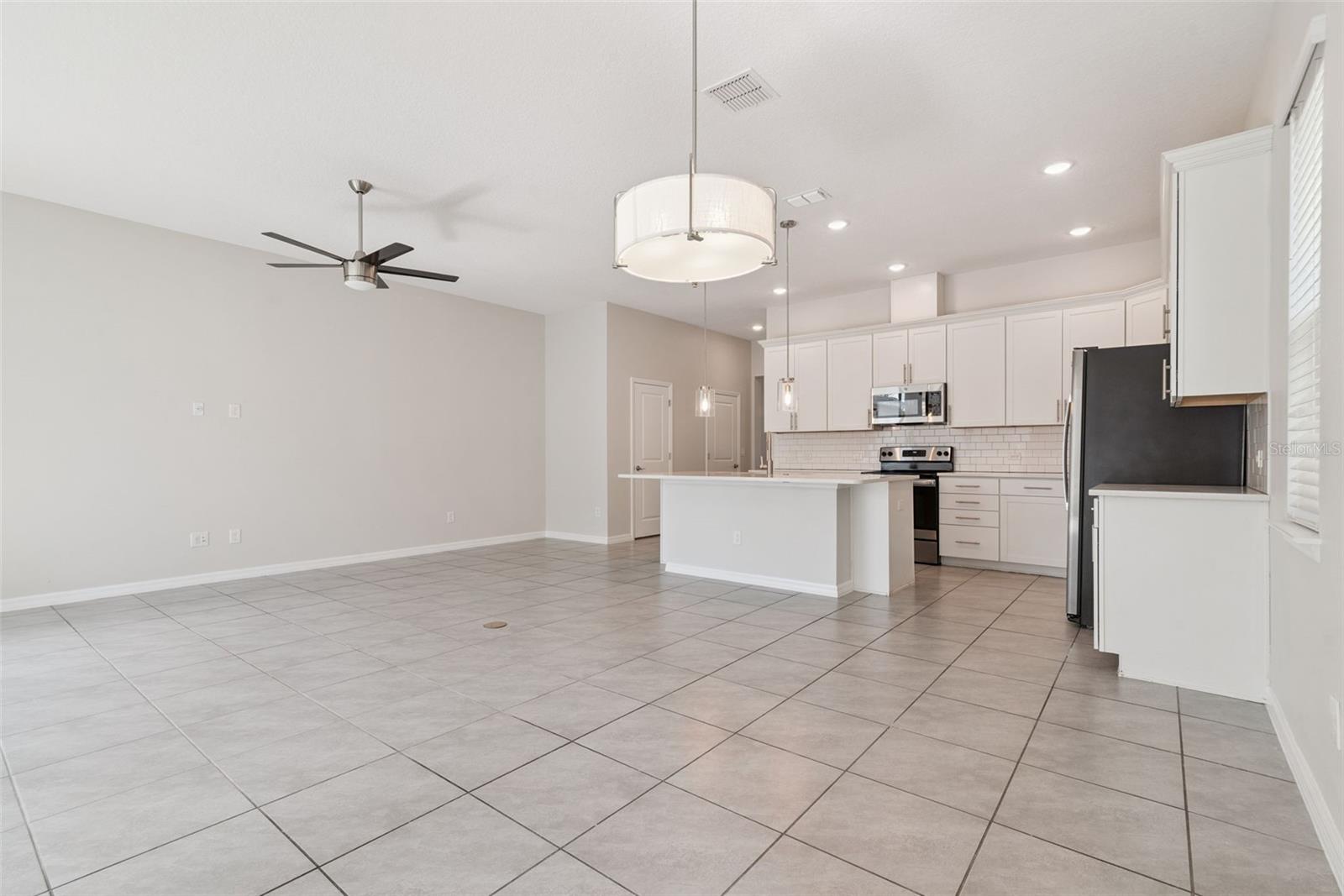 748 COSTA LN, DEBARY, FL, 32713