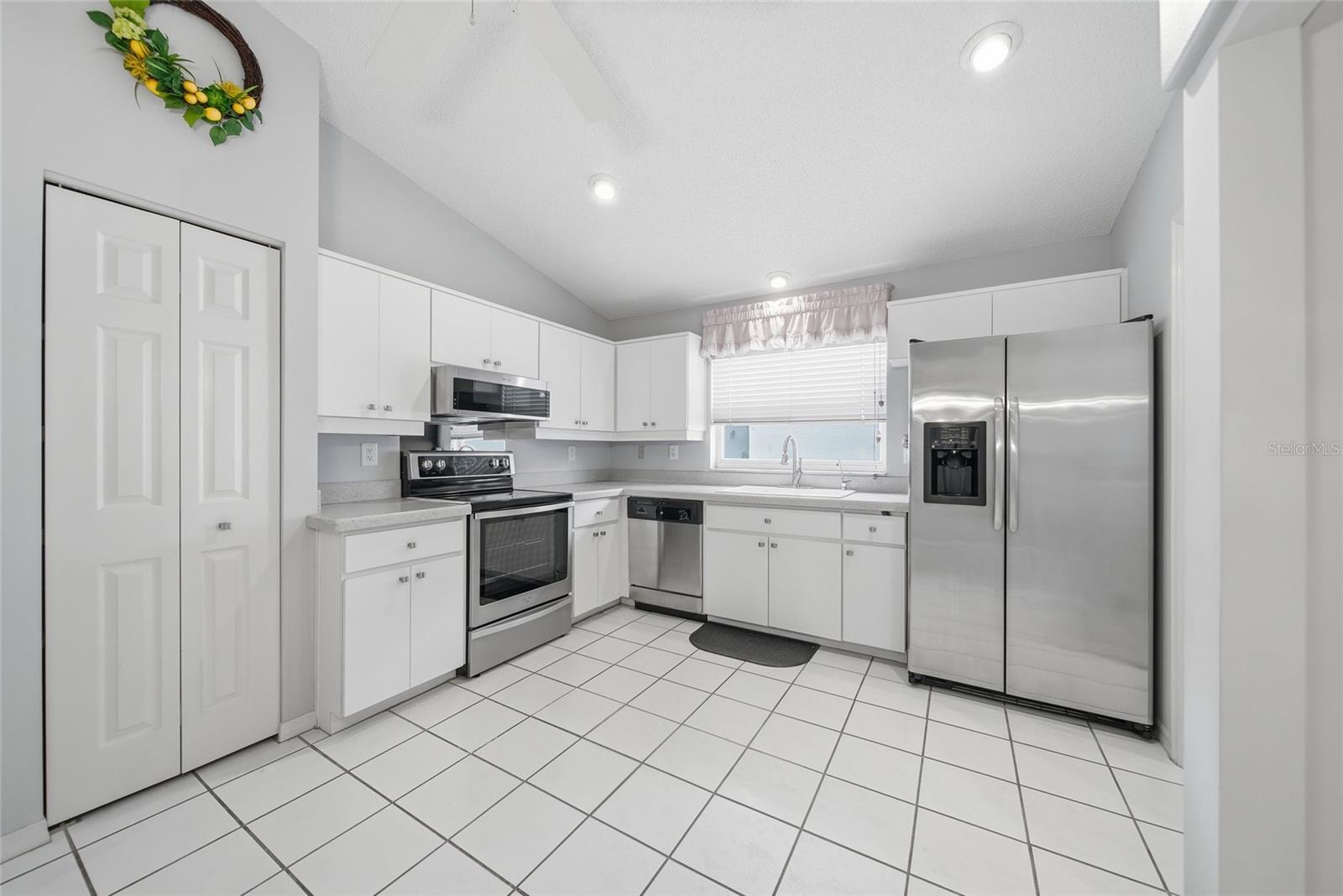 8051 THATCH TER, HUDSON, FL, 34667