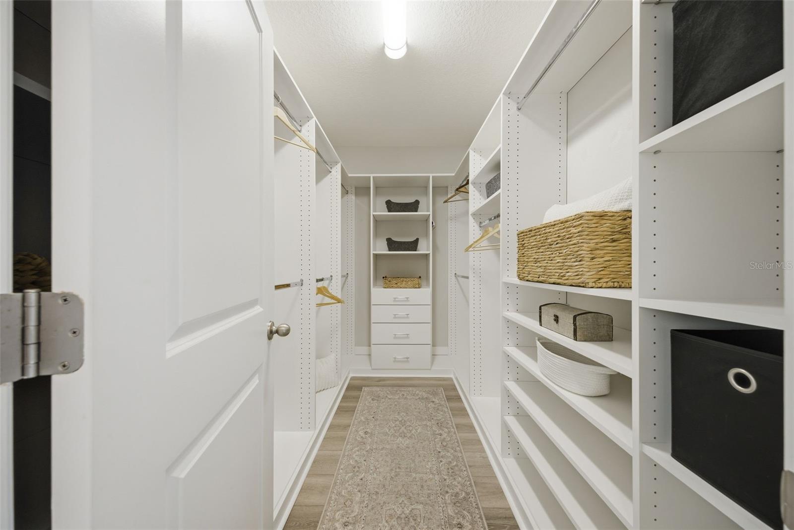 5249 5TH WAY N, ST PETERSBURG, FL, 33703